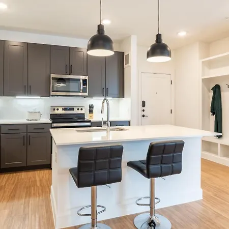 Downtown Austin Suites With Pool And Trail Access Exterior photo