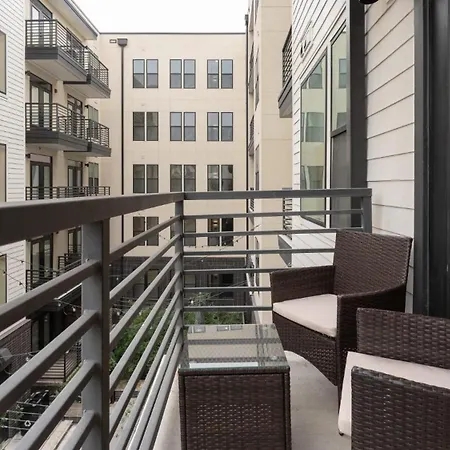 Downtown Austin Suites With Pool And Trail Access Exterior photo